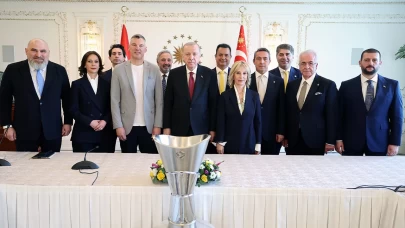 Cumhurbaşkanı Erdoğan, EuroLeague şampiyonu Fenerbahçe'yi kabul etti