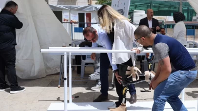 Kırşehir'de özel simülasyonla engellilerin hayatlarını deneyimlediler