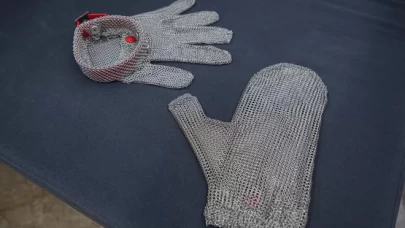 Acemi kasaplar için çelik eldiven