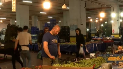 Kavgaya sıkılan biber gazı pazar yerini sardı