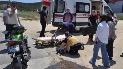 Keşan'da otomobil ile çarpışan motosiklet sürücüsü yaralandı