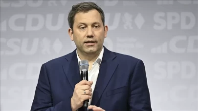 Almanya Başbakan Yardımcısı'ndan İsrail'e tepki