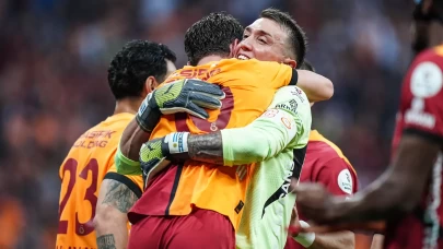 Galatasaray’da Muslera ve Mertens’e veda gecesi