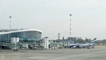 Tel Aviv'de uçuşlar geçici olarak durduruldu