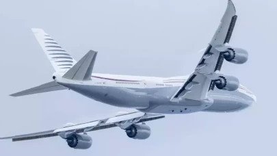 Katar'ın ABD'ye hediye ettiği uçak Pentagon envanterine girdi