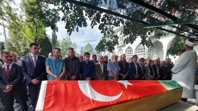 Lenf kanserine yenik düşen okul müdürüne son görev