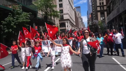 42. New York Türk Günü Yürüyüşü tamamlandı