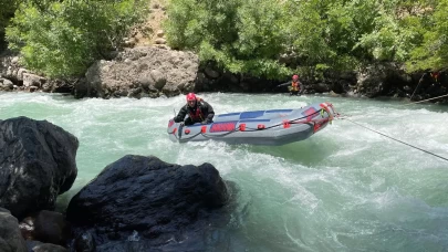 Dereye düşen genç 14 gündür bulunamıyor