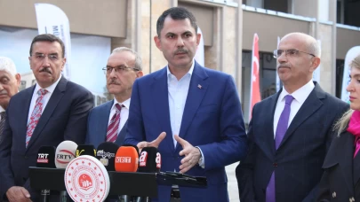 Murat Kurum’dan Özgür Özel’e sert mesaj: Gözlerindeki bandı çıkar