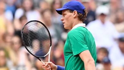 Fransa Açık'ta Jannik Sinner dördüncü tura yükseldi