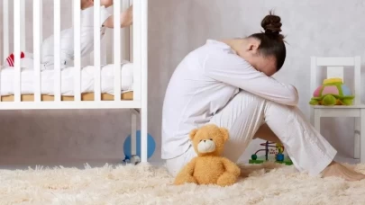 Doğumdan sonra depresyon ve anksiyete riski artıyor