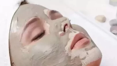 Gözenekler sıkılaşıyor, cilt nefes alıyor! Ev yapımı kil maskesi tarifi
