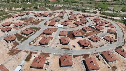 Adıyaman Zey köyü, kayalık zeminde yeniden kuruldu