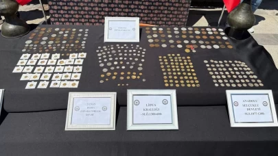 Yurt dışına kaçırılmak istenen 2 bin 922 tarihi eser ele geçirildi