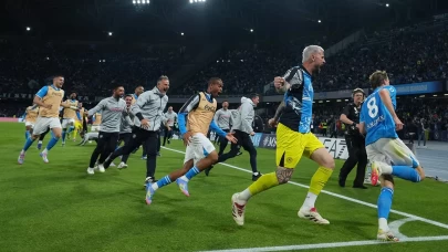 Serie A'da şampiyon Napoli!