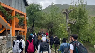 Elazığ Akdağ'da doğa yürüyüşü etkinliği yapıldı