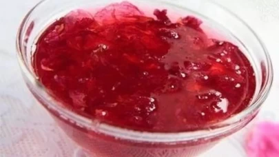 Gül reçeli nasıl yapılır?