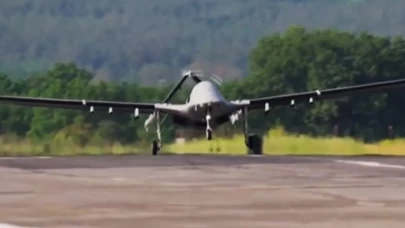 Milli Savunma Bakanlığı o anları paylaştı! TB3’ten deniz üstünde tarihi görev