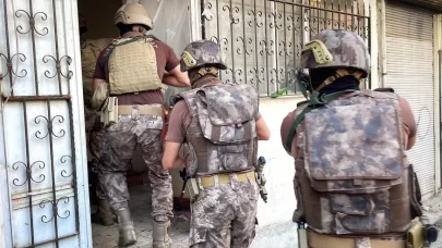 4 ilde terör örgütü DEAŞ operasyonu: 35 gözaltı