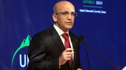 Mehmet Şimşek'ten enflasyon mesajı: Düşmeye devam edecek