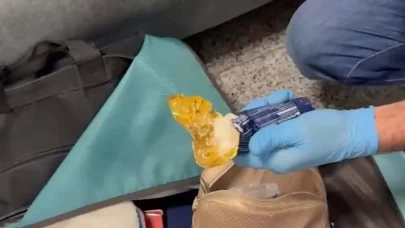 İzmir'de tarihi eser kaçakçılığına havalimanında darbe