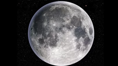 Dünya yörüngesinde Ay parçaları var