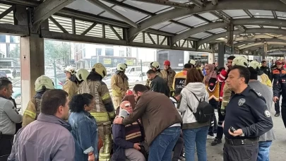 Beylikdüzü'nde metrobüs kazası: 1 kişi yaşamını yitirdi, 20 yaralı var