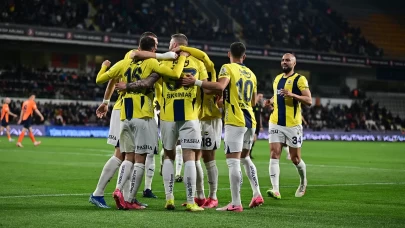 Fenerbahçe'nin 4 gollü Başakşehir galibiyetinden öne çıkanlar