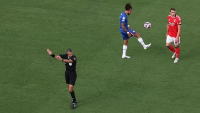 Benfica-Chelsea maçı aranın ardından devam etti