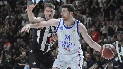 Anadolu Efes, seriye galibiyetle başladı