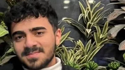 Kaza yapan aracından tam çıkarken TIR çarptı!