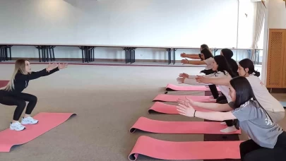 Yoga ve pilates arasındaki farklar! Hangi spor sizin için daha iyi?