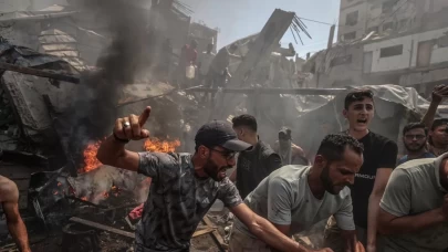 UNRWA, Gazze'deki yardım merkezlerini "ölüm meydanlarına" benzetti