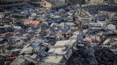 Kana doymayan İsrail bir kez daha Filistin'e saldırdı!