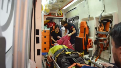 Aksaray'da iki otomobil çarpıştı: 8 yaralı