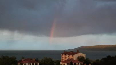 Van Gölü üzerinde gökkuşağı, Nemrut Kalderası’nda kızıl gökyüzü