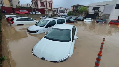 Trabzon'da şiddetli yağış sürüyor: 1 kişi kayıp