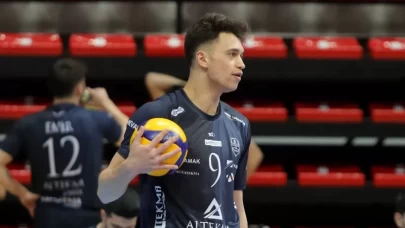 Altekma, Özgür Karababa ile yollarını ayırdı