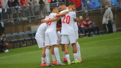 A Milli Takım, ABD'yi deplasmanında 2 golle geçti