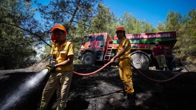 "Alev savaşçıları" ağaçlara siper oldu