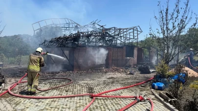 Ankara'da çıkan yangında bir ev kullanılamaz hale geldi