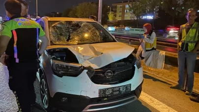 Otoyoldan karşıya geçerken otomobilin çarptığı bir kişi hayatını kaybetti