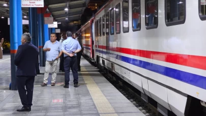 Turistik Karaelmas Ekspresi Zonguldak'tan Ankara'ya hareket etti