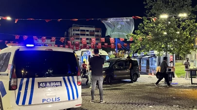 İzmit'te bıçaklı kavga!