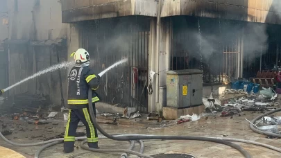 Tarihi çarşıda korkutan yangın!