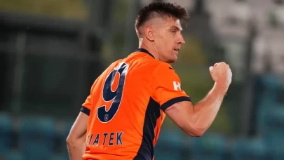Krzysztof Piatek, resmen Al Duhail’de