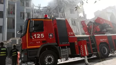 Bir binada 20'si çocuk 60 kişi hayatını kaybetti