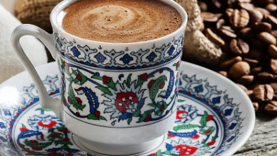 Her gün 1 fincan Türk kahvesi içmenin sağlık açısından faydaları