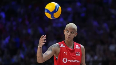 Ebrar ve Vargas’tan şov! Türkiye Kanada’yı rahat geçti