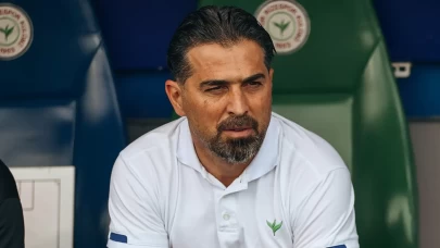 Çaykur Rizespor'dan İlhan Palut ile devam ediyor